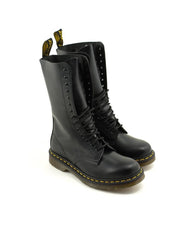 Dr. Martens — 1914 Boot - Black Smooth