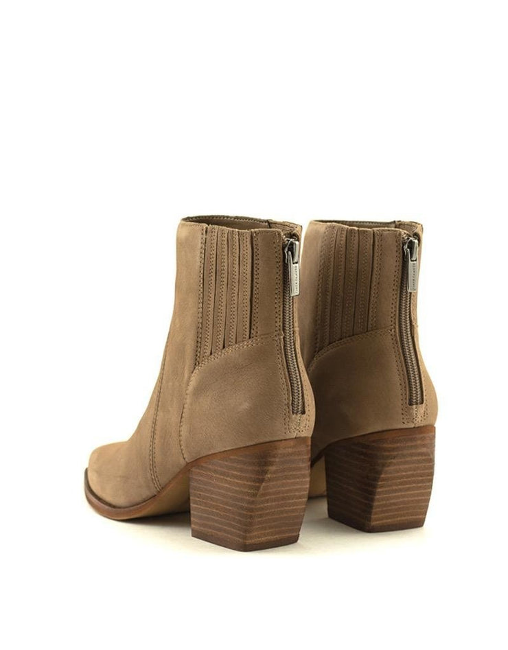 Vince Camuto — Devena Boot - Cashmere