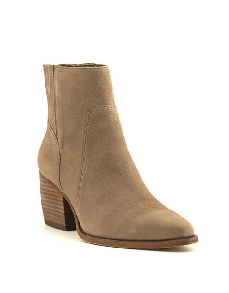 Vince Camuto — Devena Boot - Cashmere