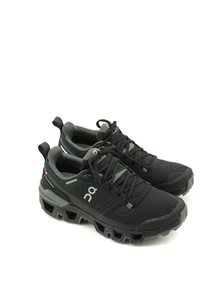 On — Cloudwander Waterproof Runner - Black/Eclipse