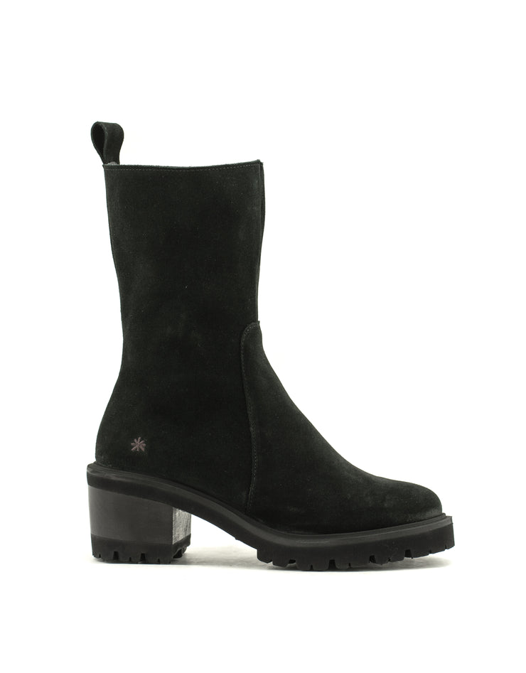 Art — 1700 Boot - Lux Suede Black